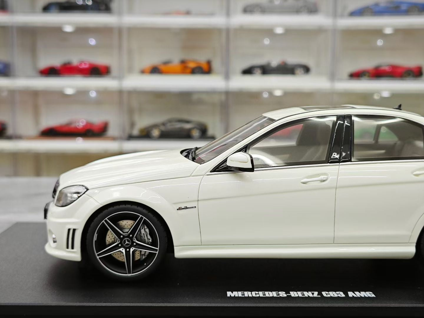 GT Spirit 1/18 2007 Mercedes-Benz C63 AMG