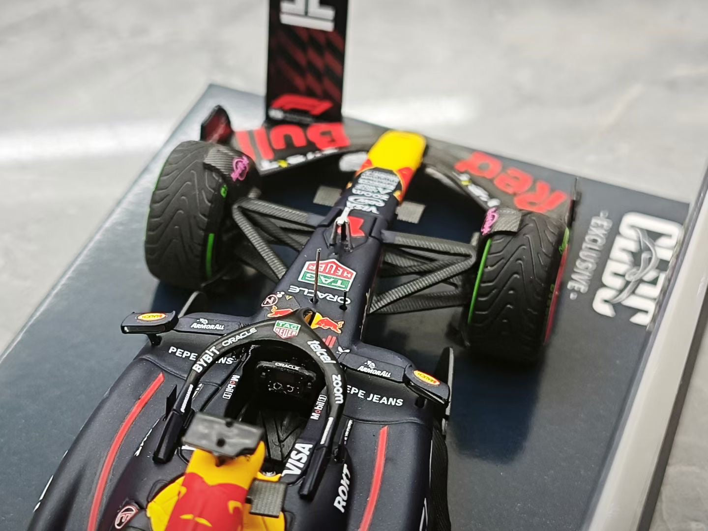 Minichamps 2024 Brazilian GP Red Bull RB20 Verstappen F1 Special Edition 1:43