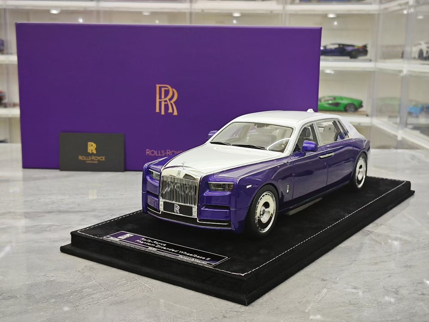 HH Model 1/18 Rolls-Royce Phantom VIII