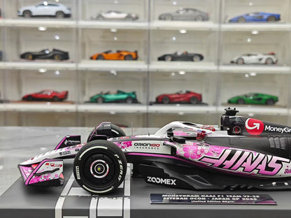 Minichamps 1/18 2025 Japan Station Haas VF-25 Ocon Resin F1