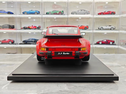 GT Spirit Porsche 911 [930] Turbo 3.3 (1:8 scale resin model)