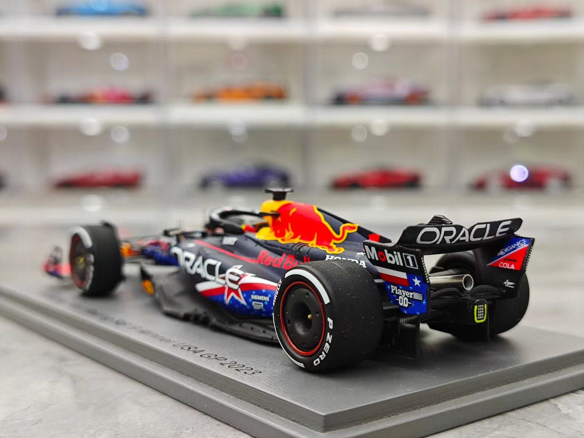 Spark 1:43 Red Bull RB19 (Verstappen) – 2023 US GP Special Livery (Winner)