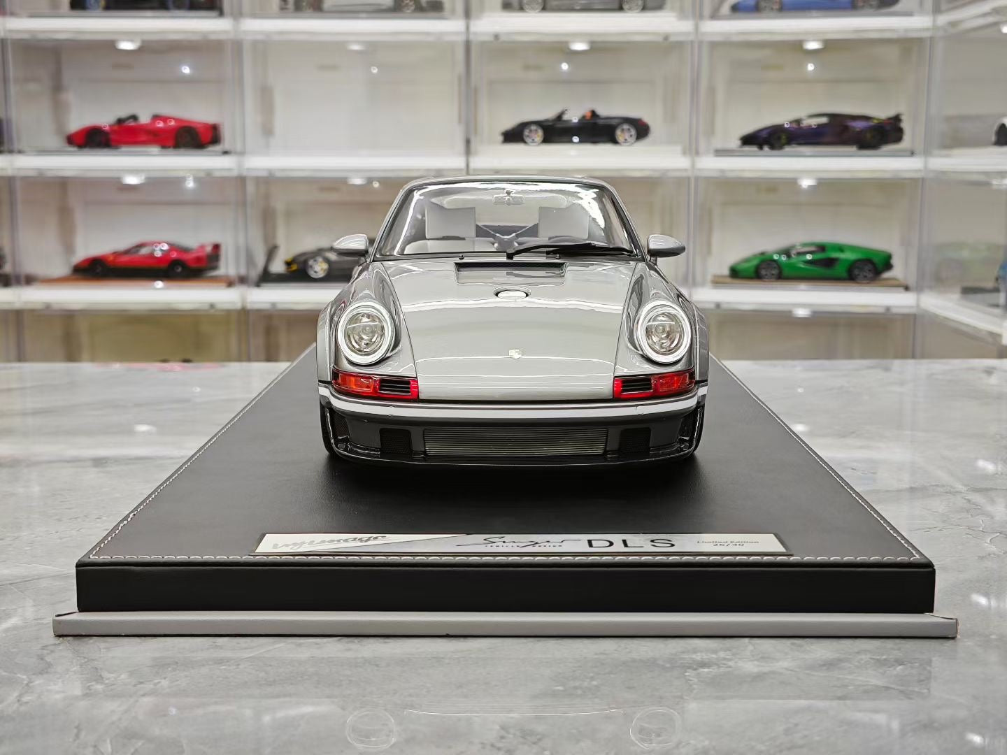 IVY 1/12 Porsche 911 Singer DLS