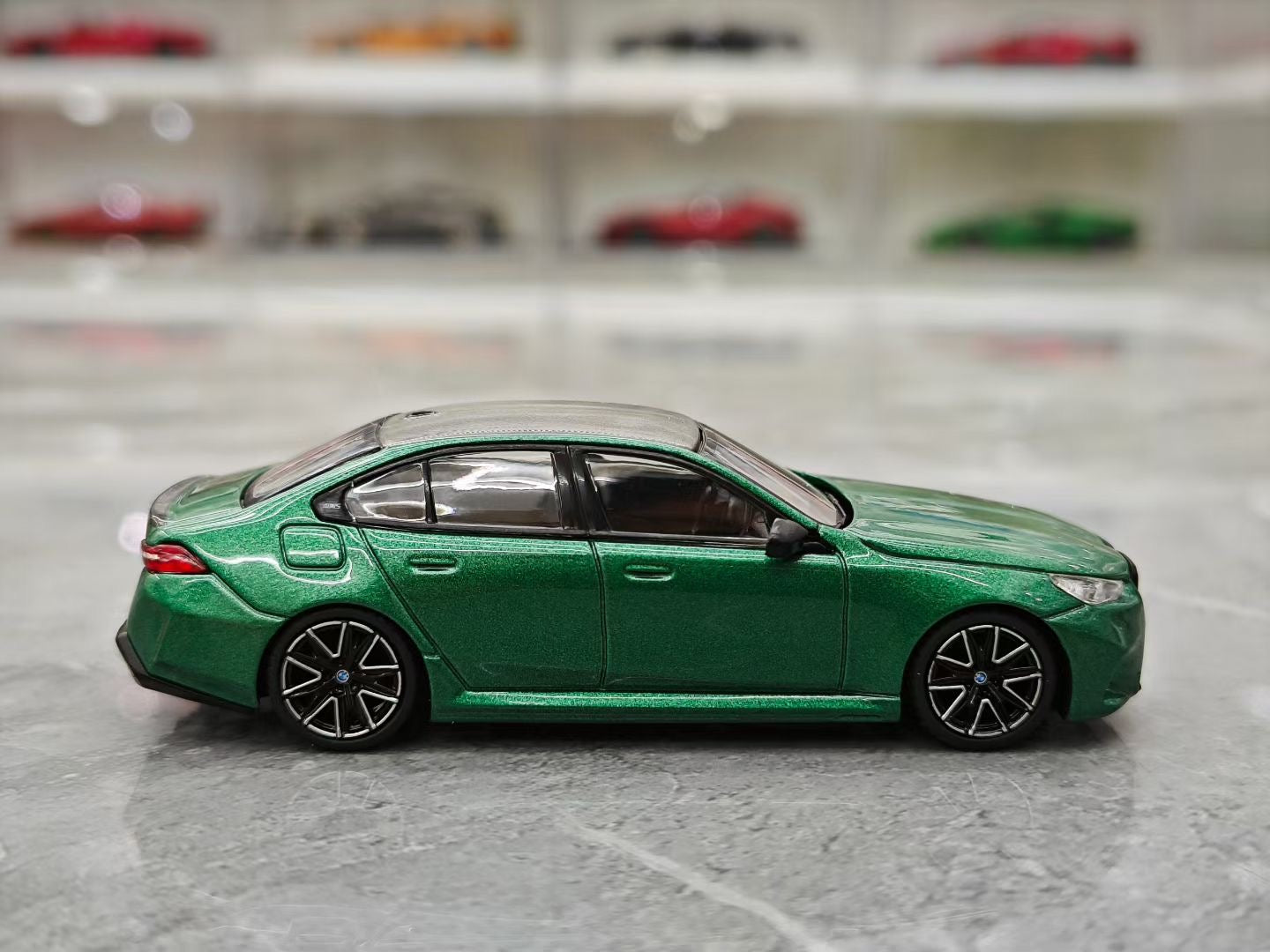 MINI GT 1/64 BMW M5 G90