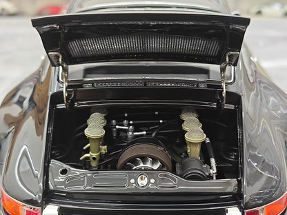 IVY Porsche 911 Singer Custom Edition Resin Model (1:12 Scale)