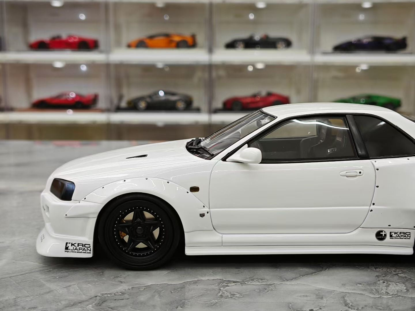 OTTO 1/18 Nissan Skyline GT-R R34