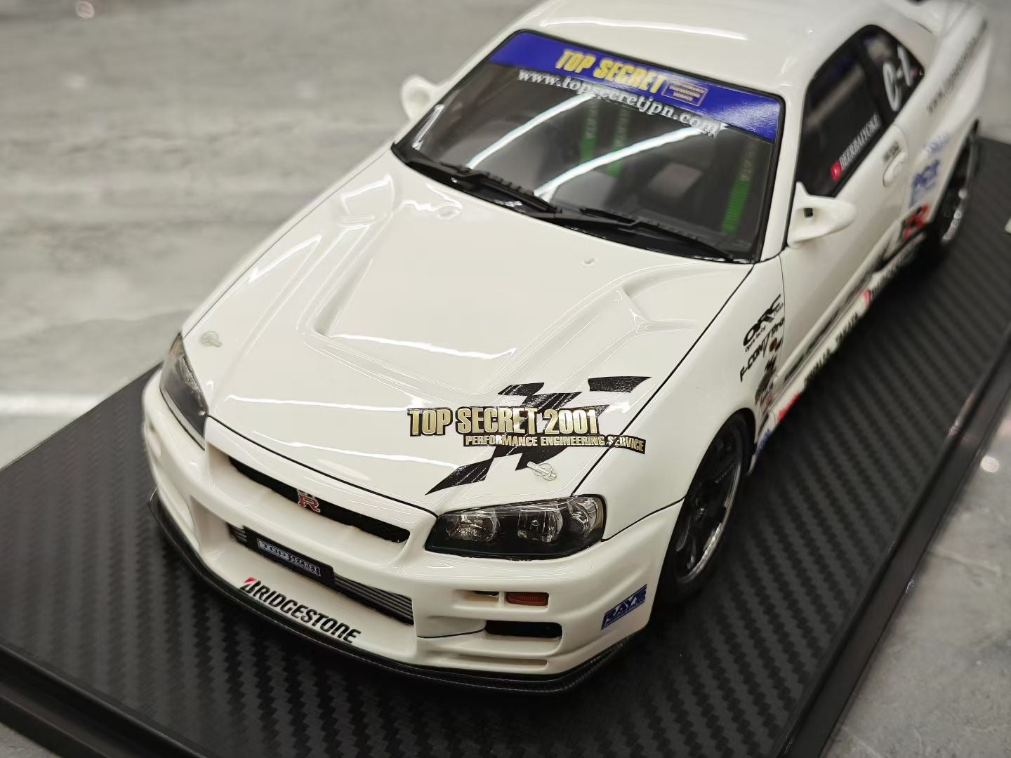 IG 1/18 Nissan GTR BN R34 Resin Car Model