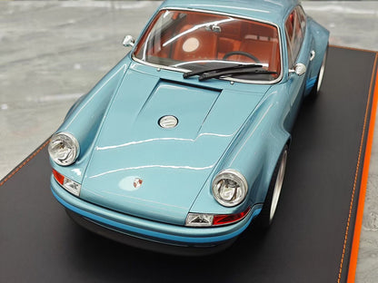IVY Porsche 911 Singer Custom Edition Resin Model (1:12 Scale) –