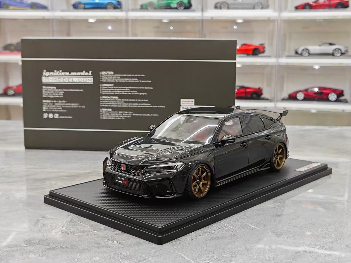 IG Honda Civic Type R (FL5) 1:18 Resin Model (IG3936)
