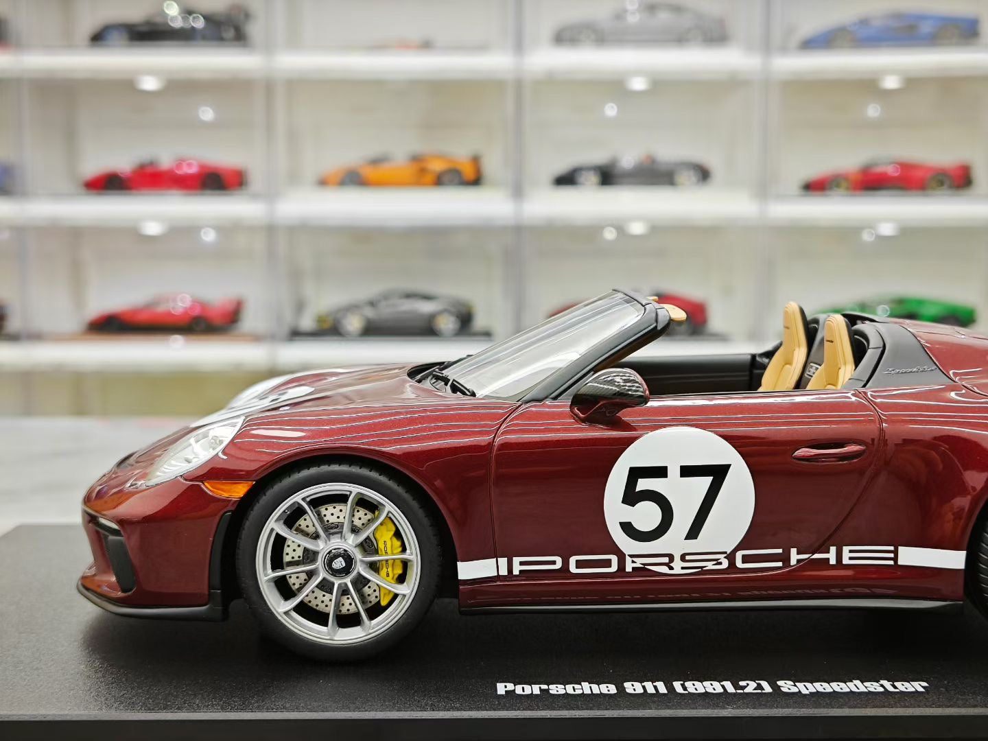 GT Spirit 1/18 Porsche 911 991.2