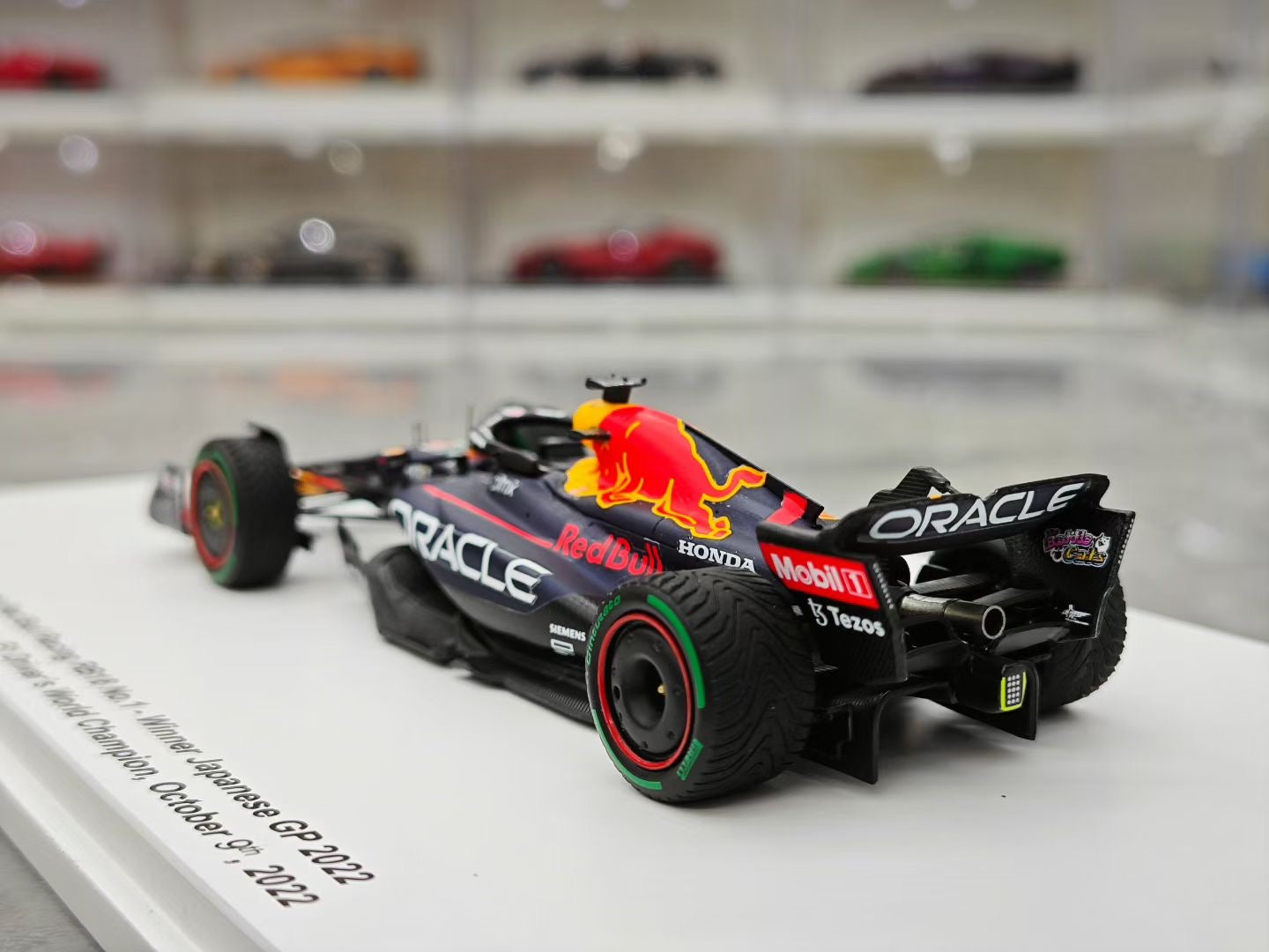 SMC Spark 1/43 2022 Japanese Grand Prix - Verstappen, two F1 championships