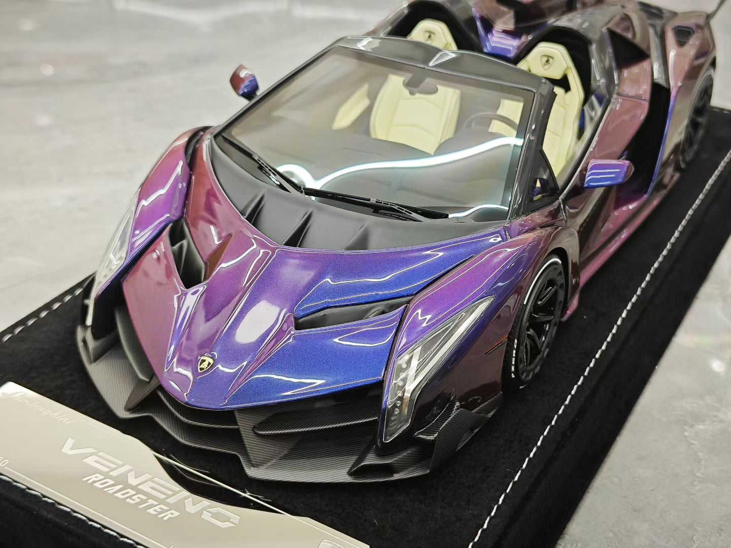 HH Model 1/18 Lamborghini Veneno Roadster