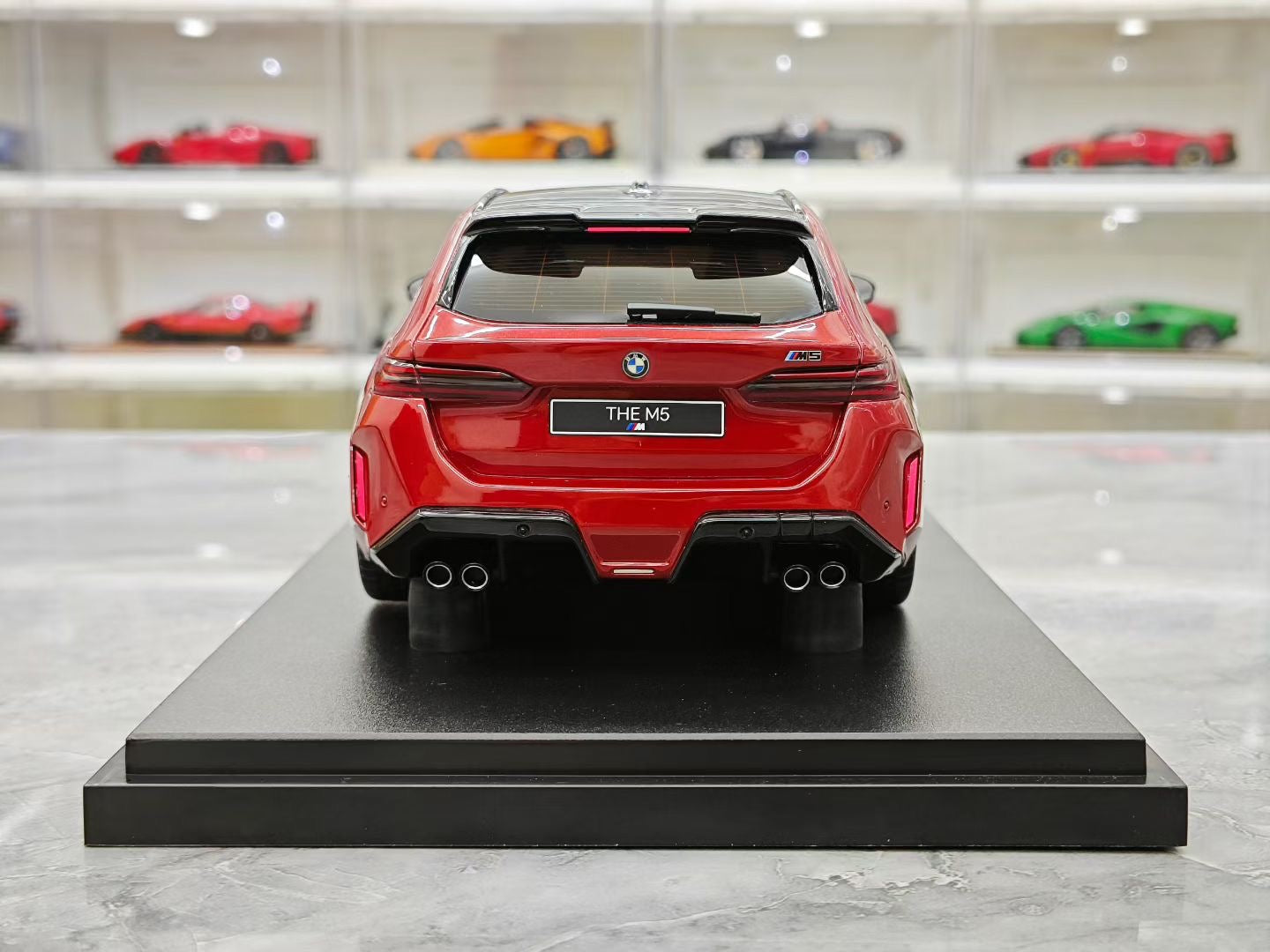 GT Spirit 1/18 BMW M5 Touring