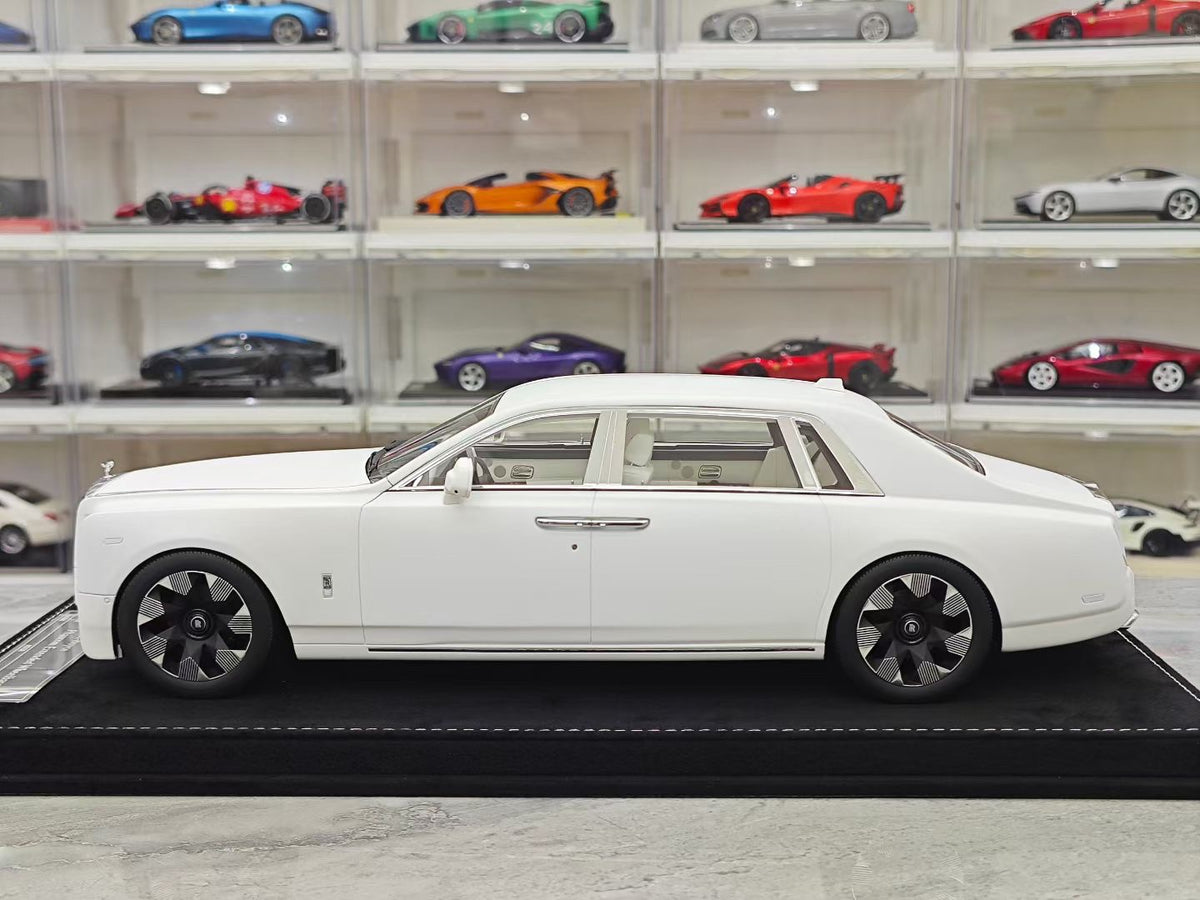 HH Model Rolls-Royce Phantom Series II (1:18 scale)