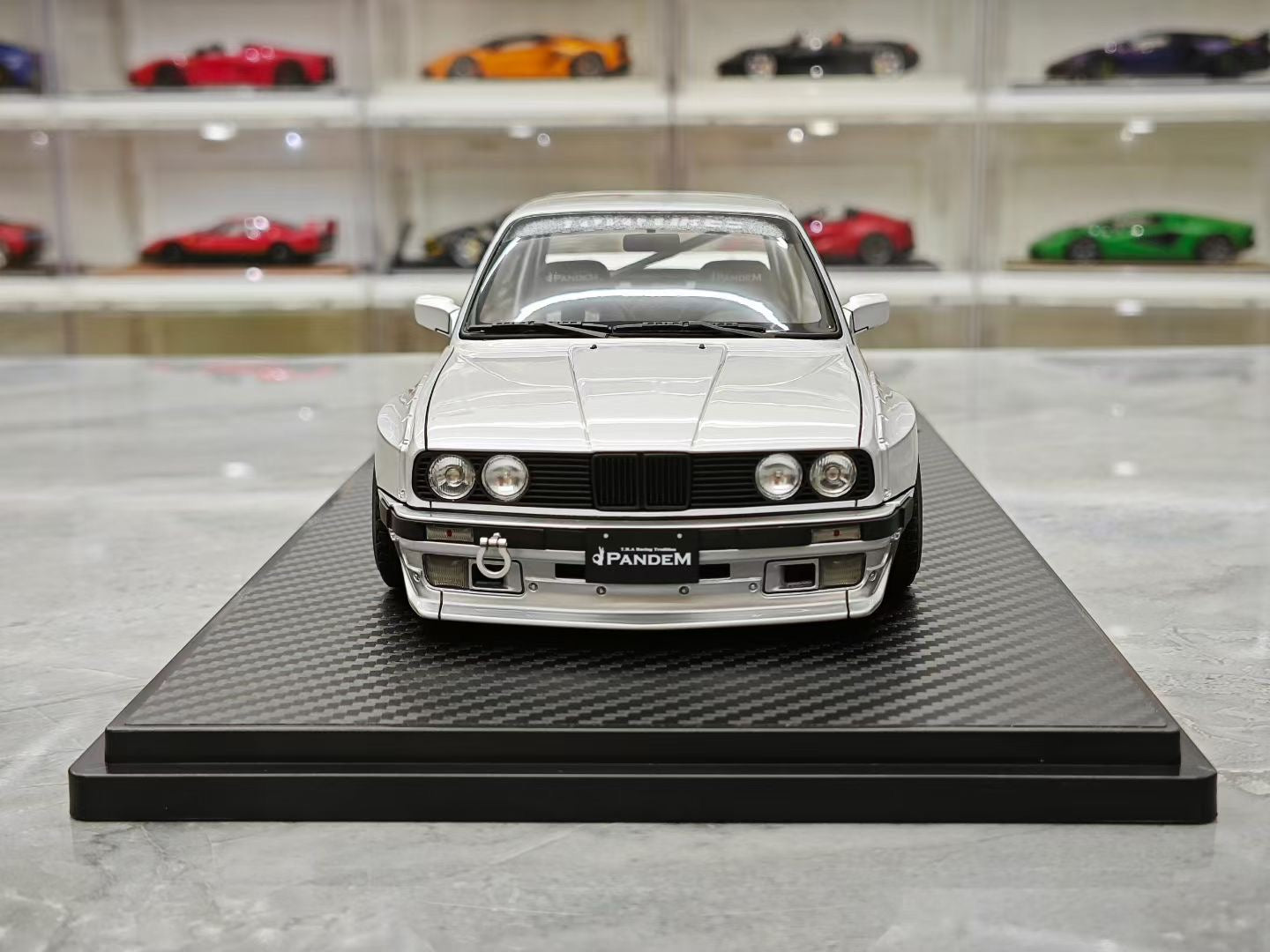 IG 1/18 BMW M3 E30 PANDEM JDM