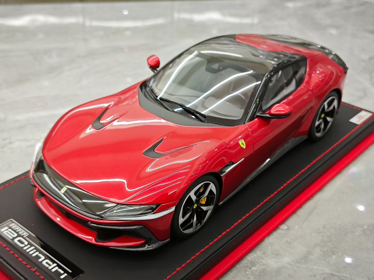 MR 1/18 Ferrari 12 Cilindri Ferrari Hardtop