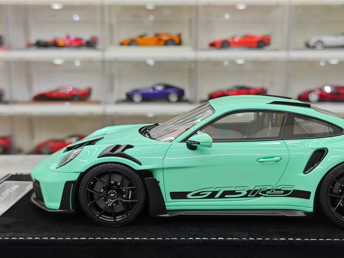 HH Model Porsche 992.1 GT3 RS 1:18 Resin Model