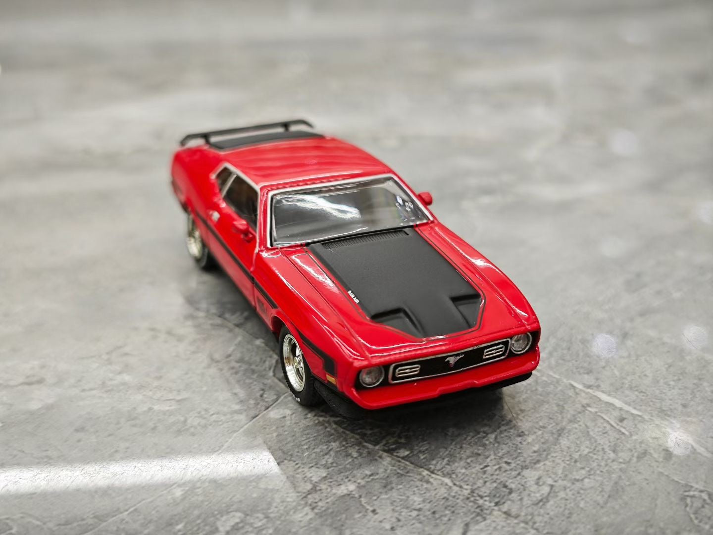 MINI GT 1/64 Ford Mustang Mach 1