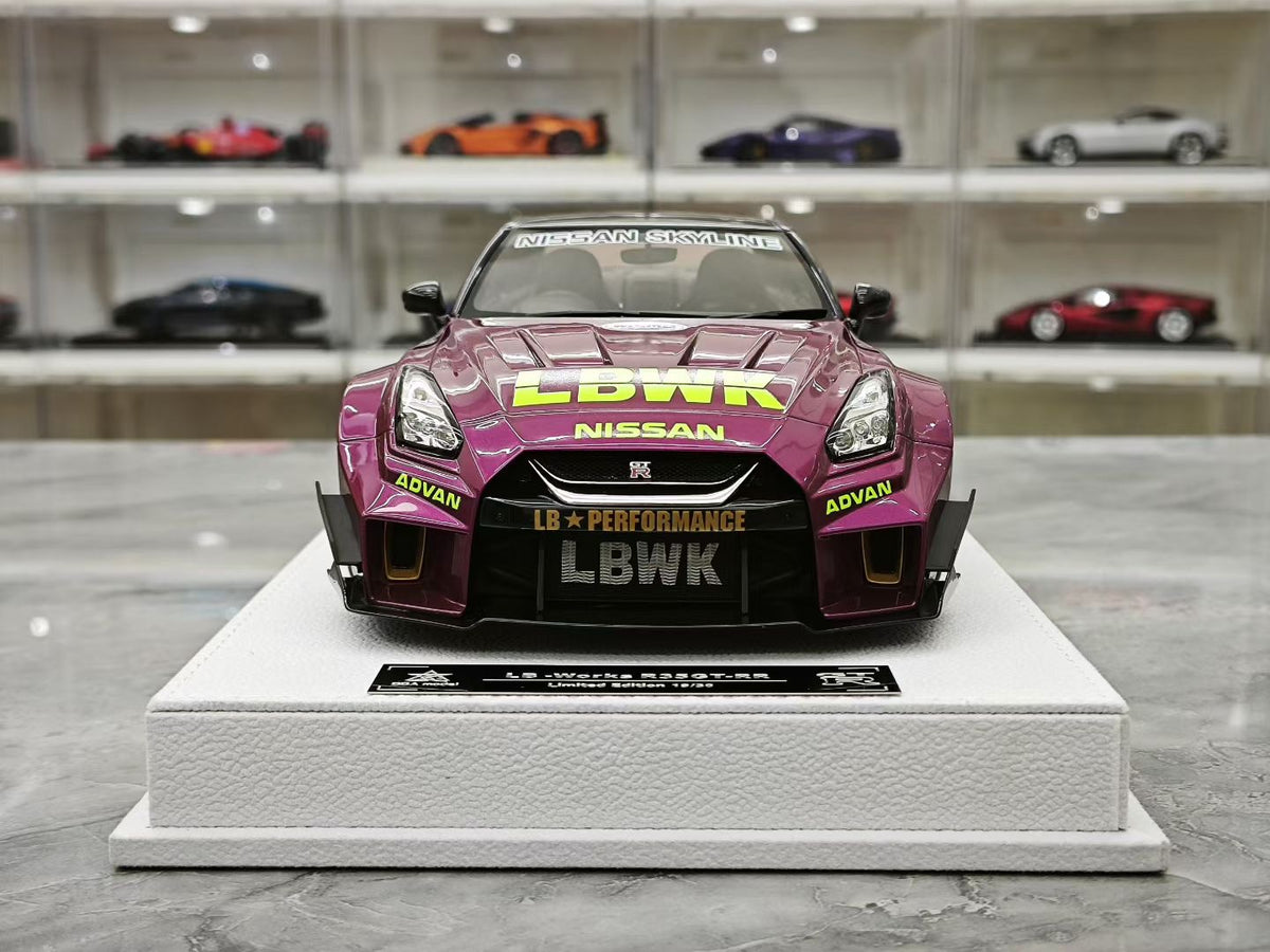 BBA Model 1:18 Scale Nissan GT-R (R35) LB-Silhouette Works GT-RR
