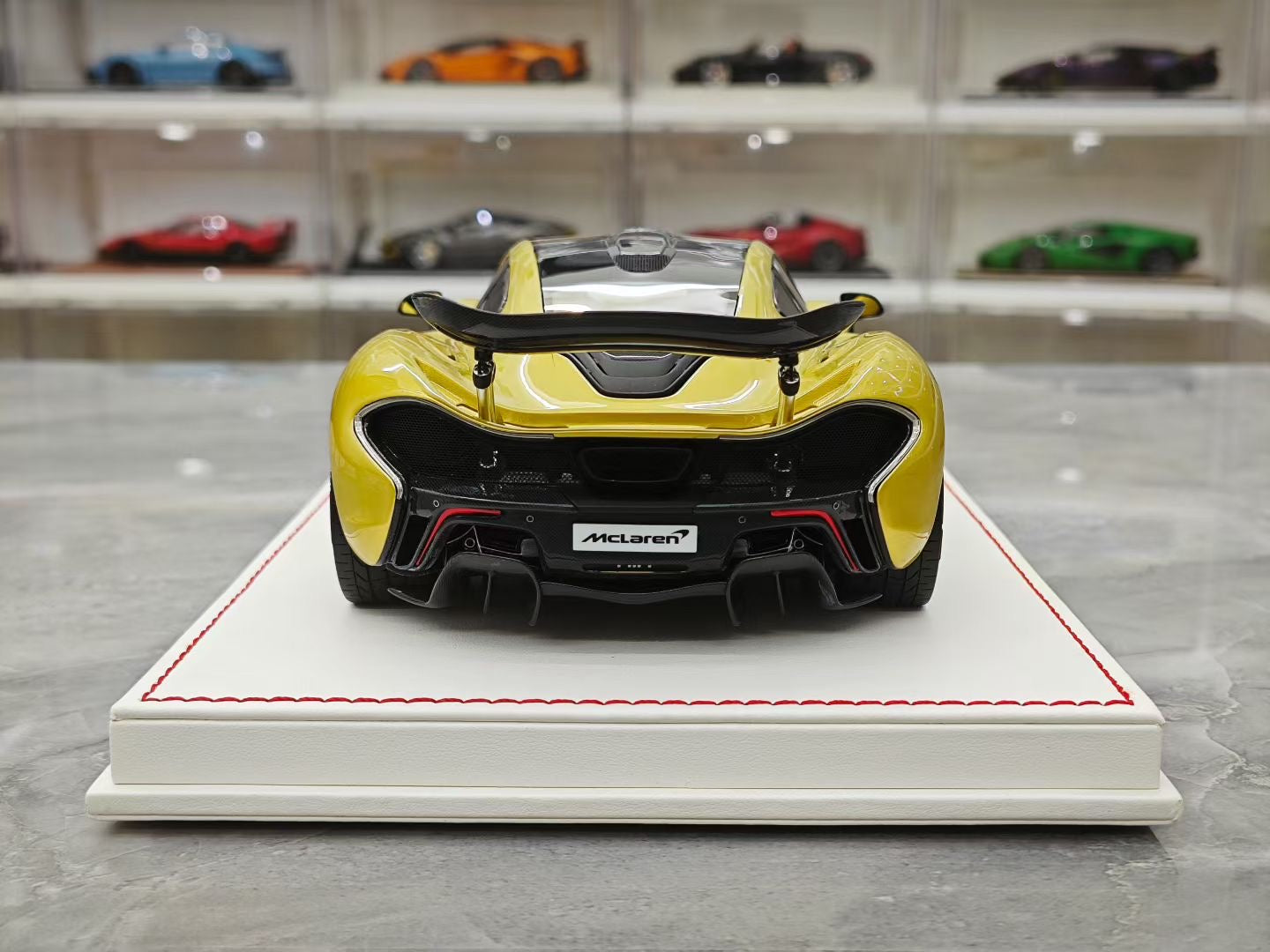 DM 1/18 McLaren P1 Supercar