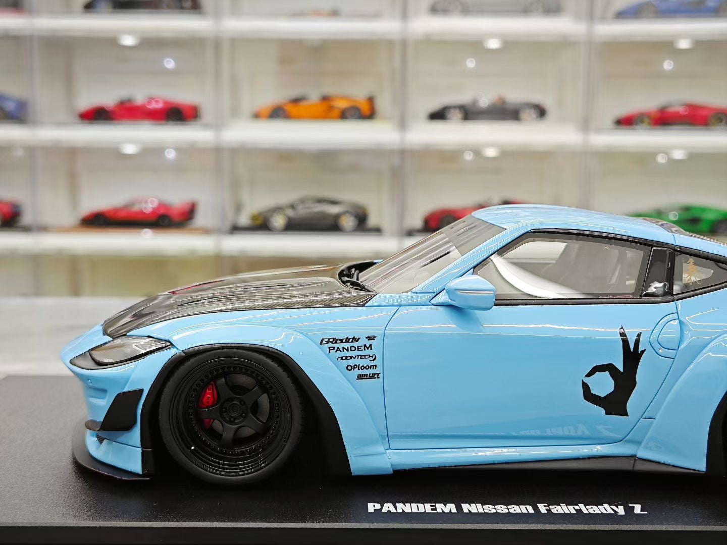 GT Spirit 1/18 Nissan PANDEM FAIRLADY