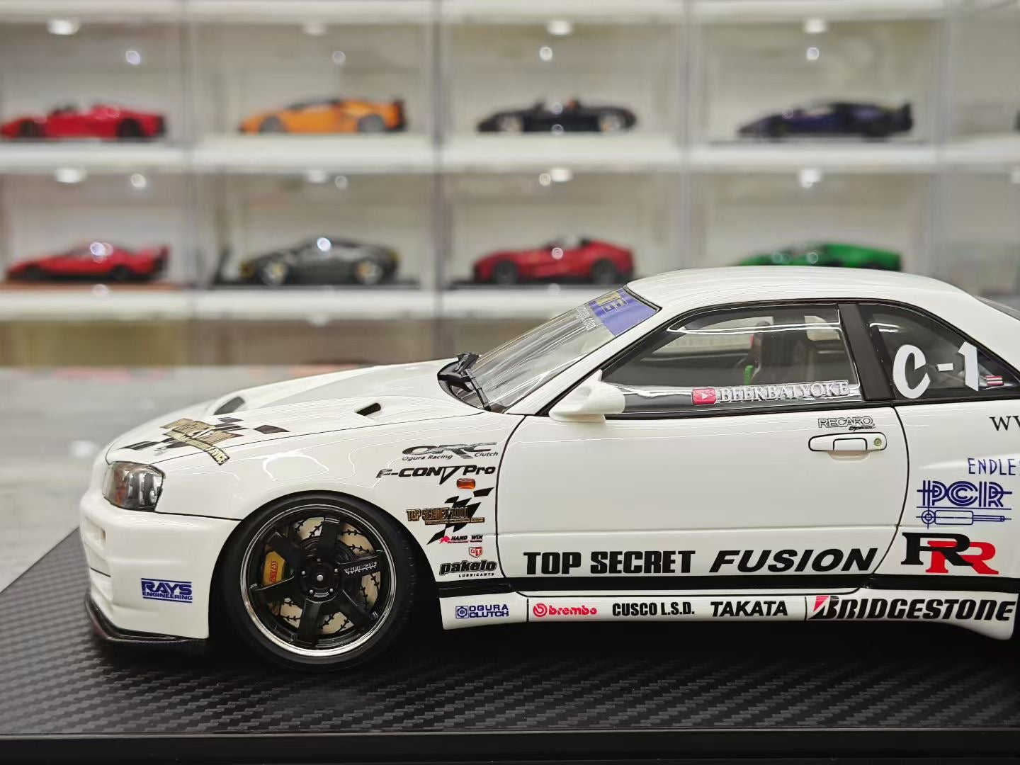 IG 1/18 Nissan GTR BN R34 Resin Car Model
