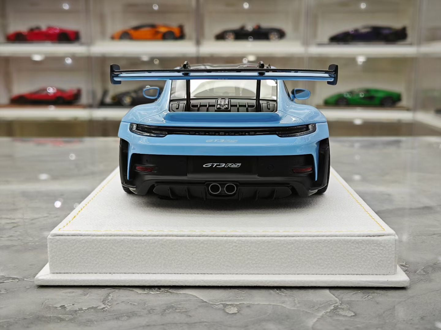 HH Model 1/18 Porsche 992.1 GT3 RS