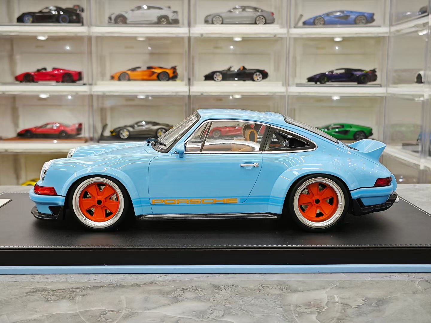 IVY 1/12 Porsche 911 Singer DLS