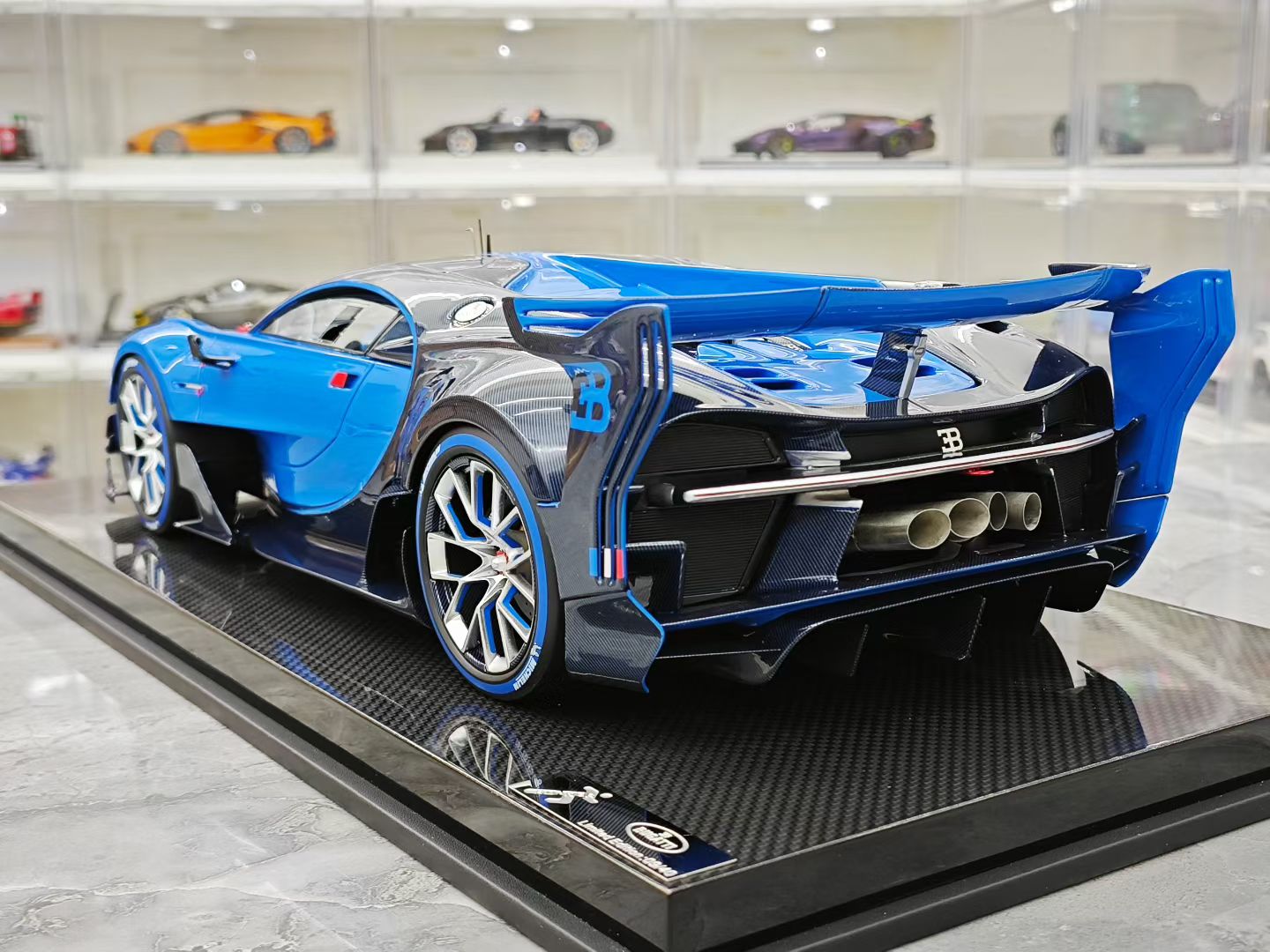 Runner 1/12 Bugatti Vision Gran Turismo Resin