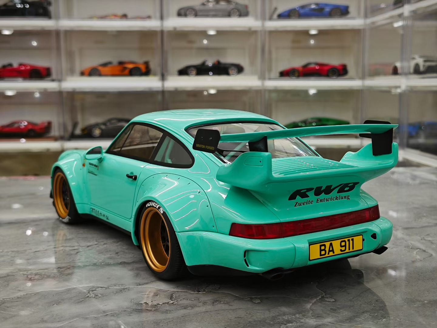 GT Spirit 1/12 Porsche 964 RWB Widebody