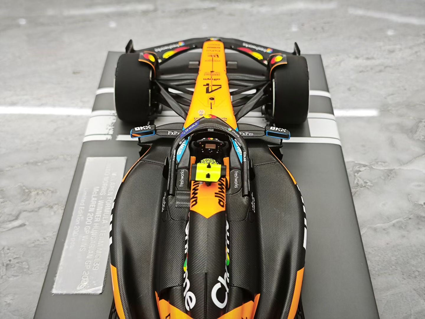 Minichamps 2025 Hungary MCL39 Resin Norris F1 1:18