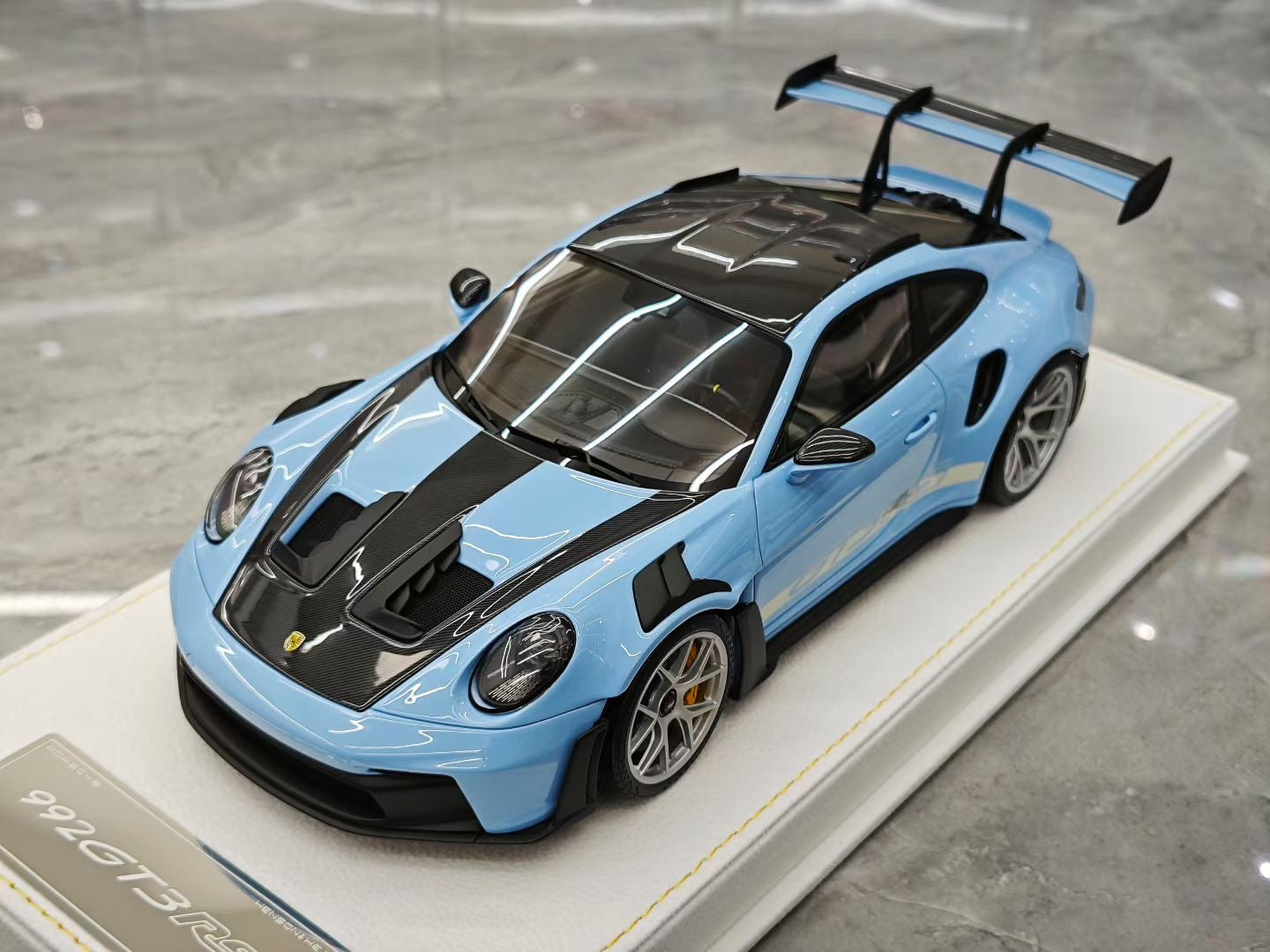 HH Model 1/18 Porsche 992.1 GT3 RS