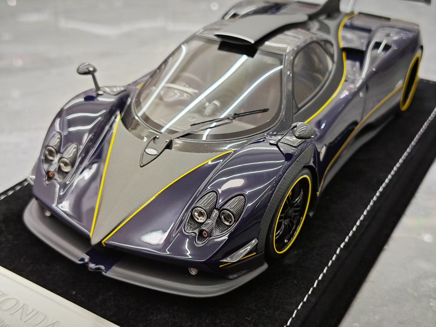 HH Model 1/18 Pagani Zonda 760