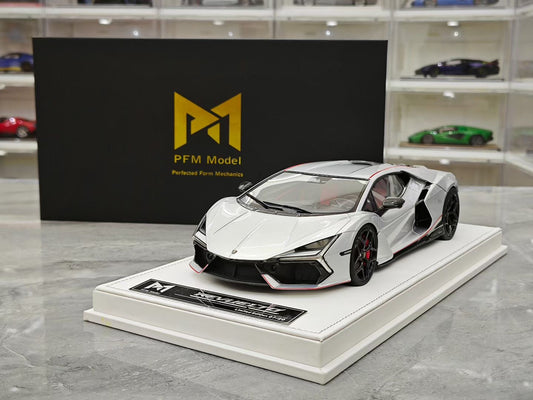 PFM 1/18 Lamborghini Revuelto
