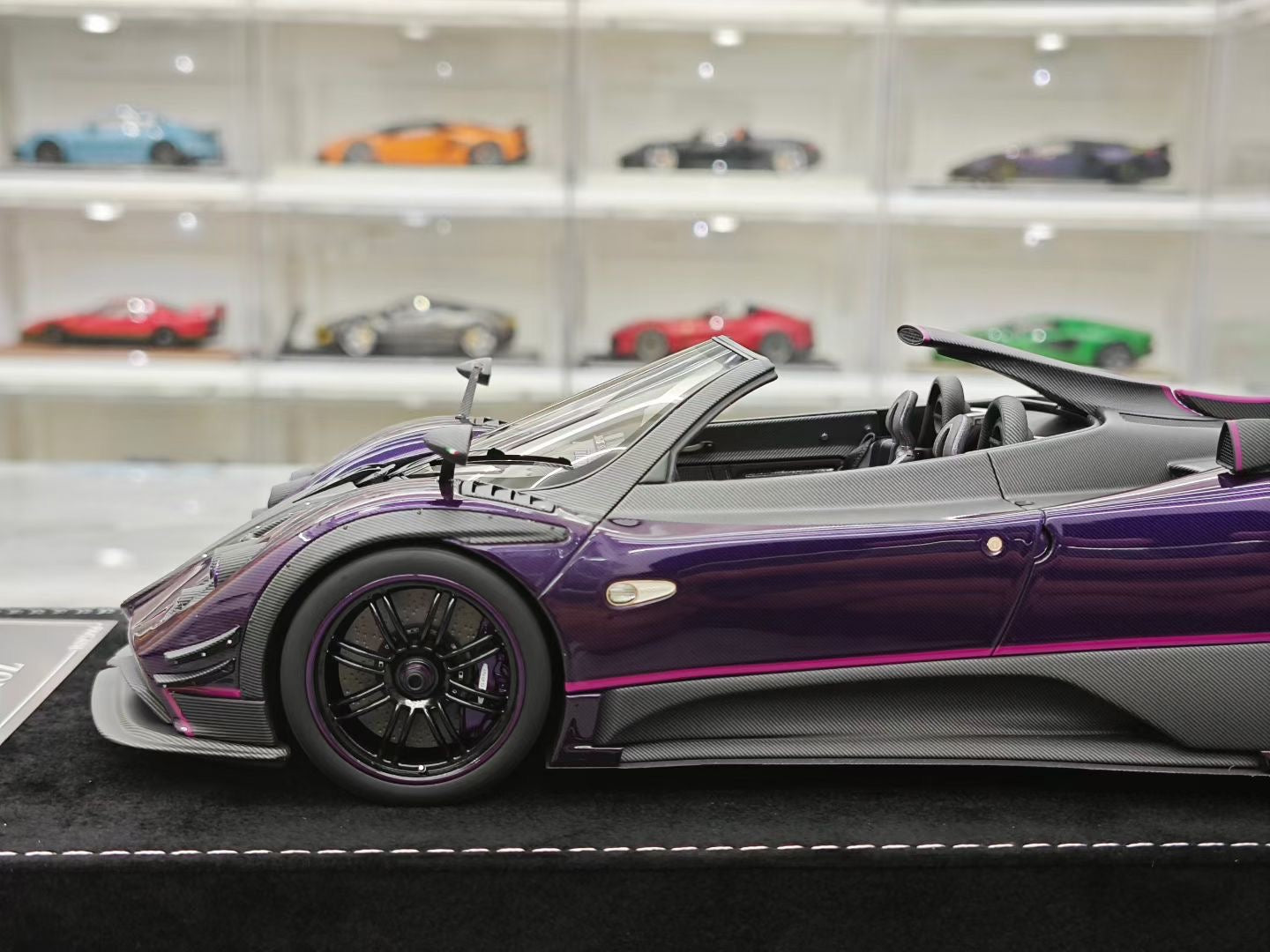 HH Model 1/18 Pagani Zonda Roadster 760