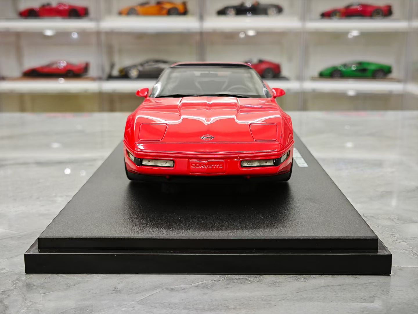 GT Spirit 1/18 1995 Chevrolet Corvette C4