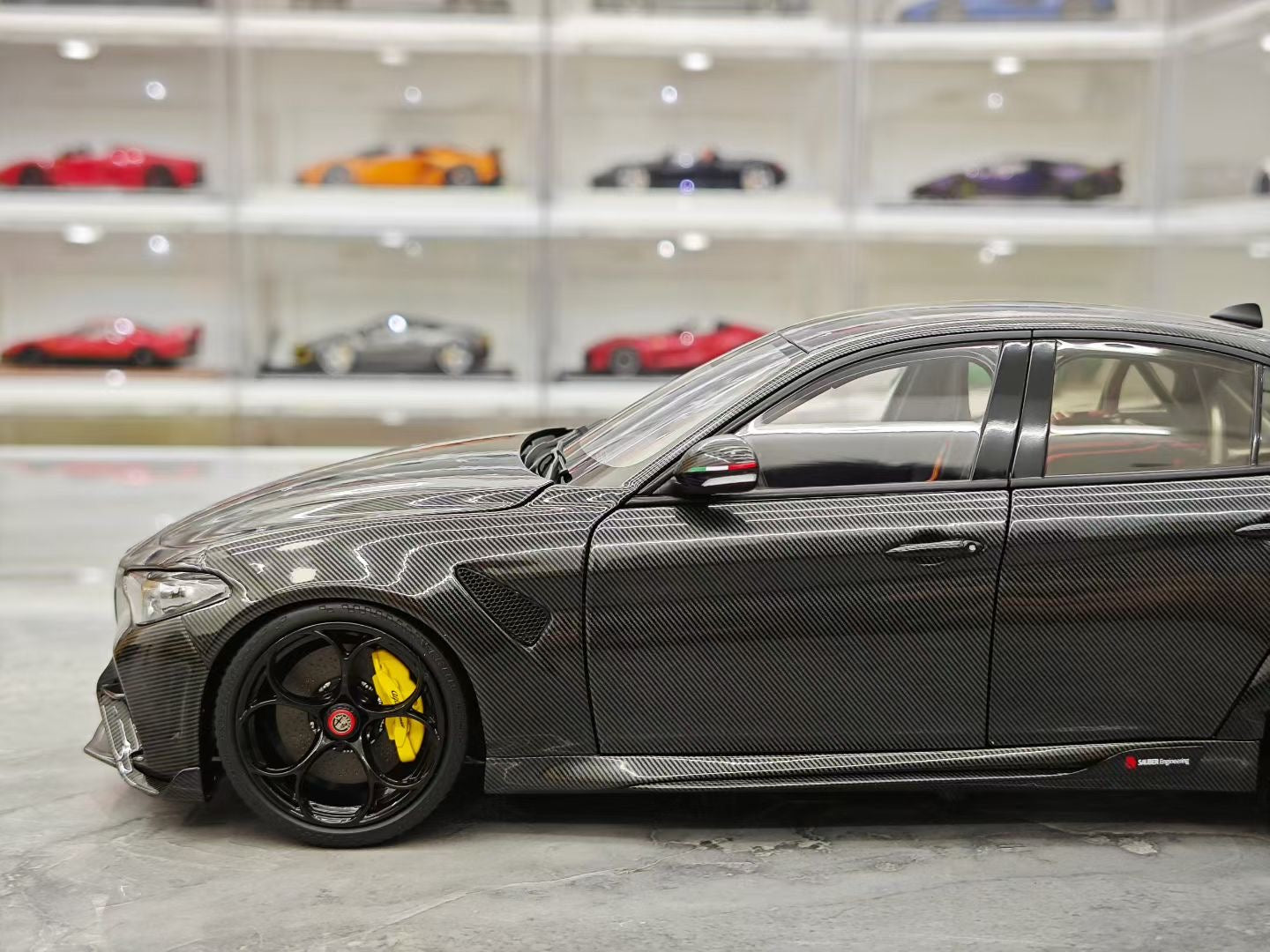 MOTOR HELIX 1/18 Alfa Romeo Giulia GTAm