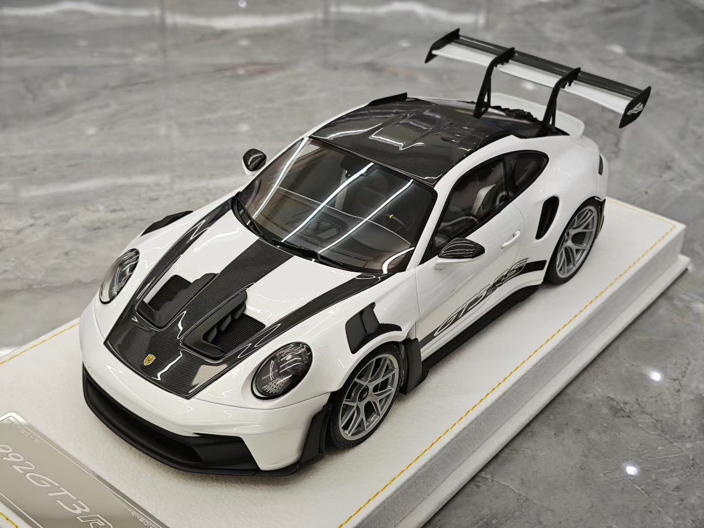 HH Model 1/18 Porsche 992.1 GT3 RS