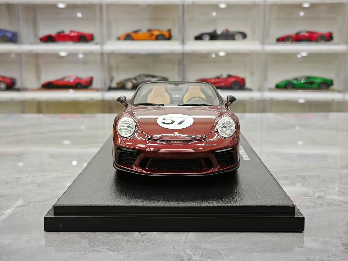 GT Spirit 1/18 Porsche 911 991.2