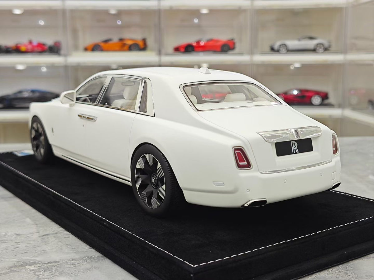 HH Model Rolls-Royce Phantom Series II (1:18 scale)