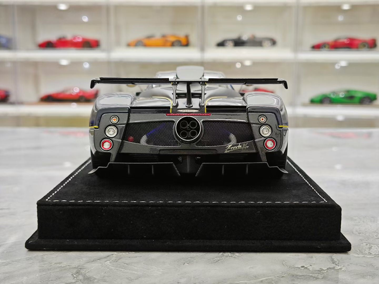HH Model 1/18 Pagani Zonda 760