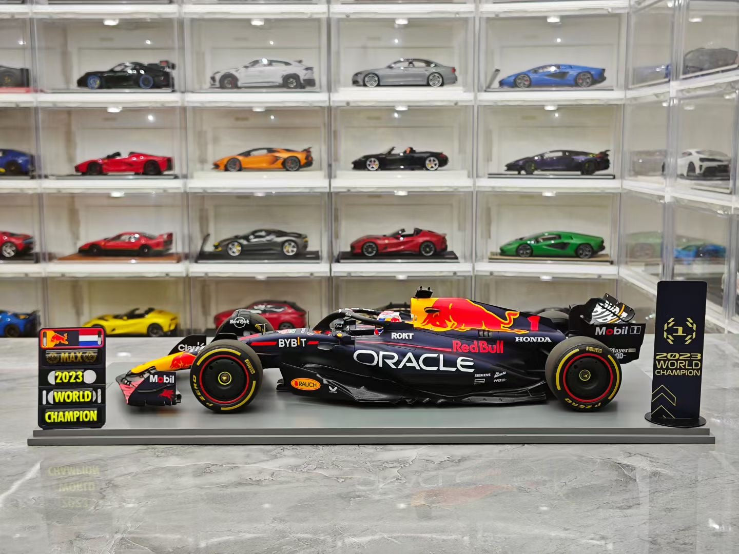 Spark 1/12 2023 Qatar Grand Prix World Championship Edition RB19 Verstappen F1