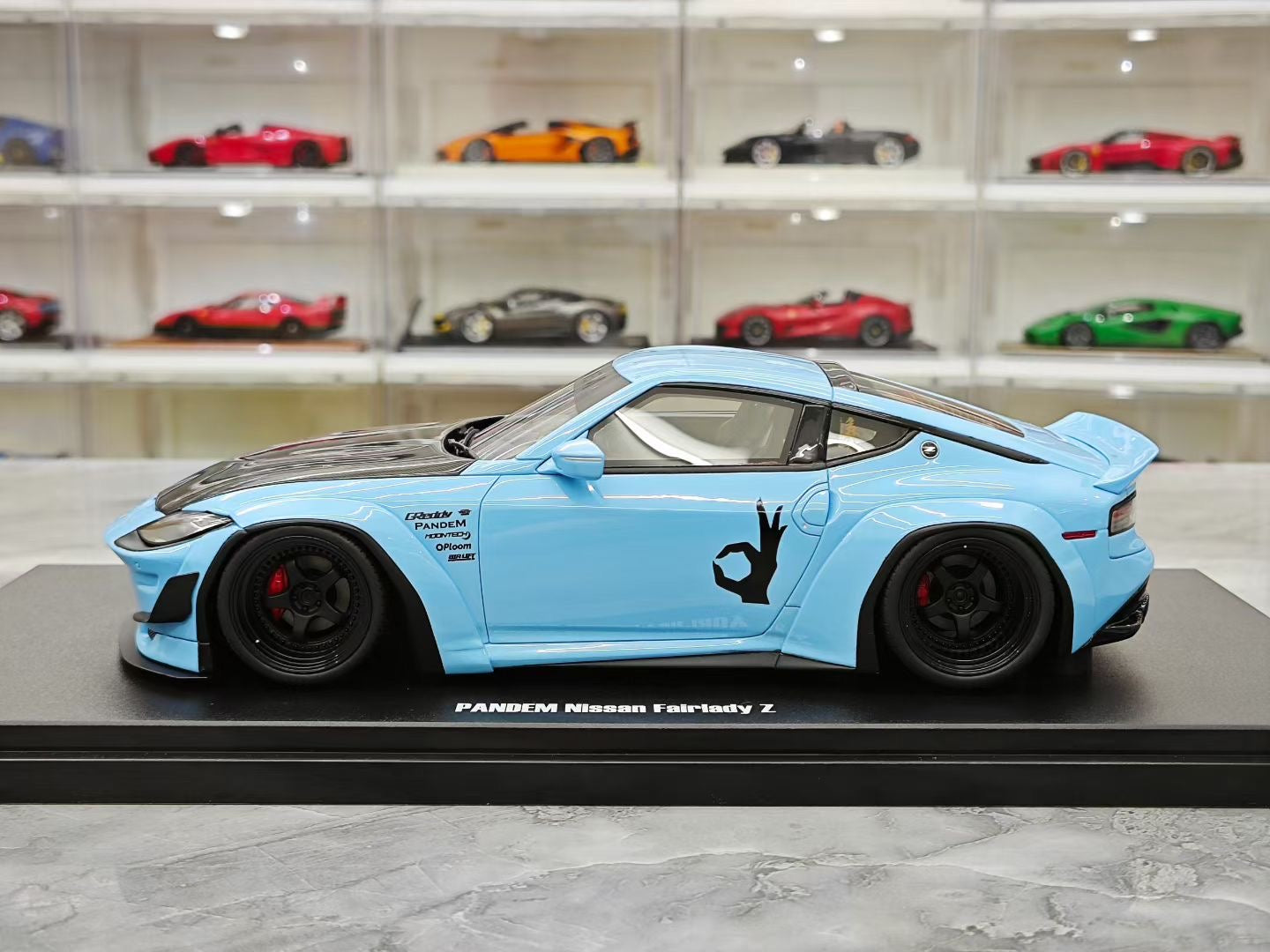 GT Spirit 1/18 Nissan PANDEM FAIRLADY