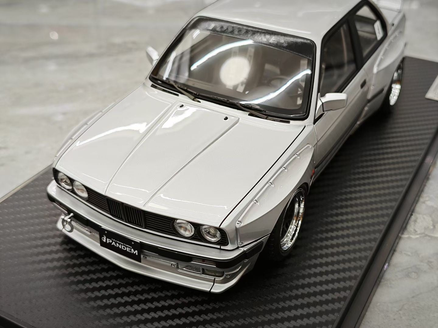 IG 1/18 BMW M3 E30 PANDEM JDM