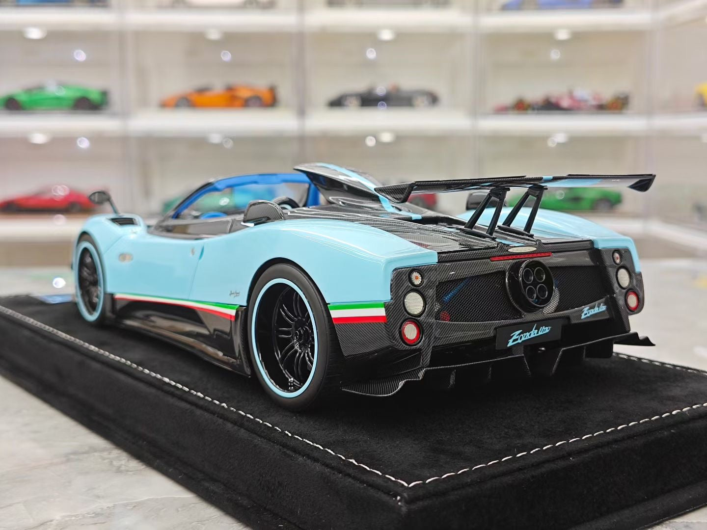 HH Model 1/18 Pagani Zonda Cinque