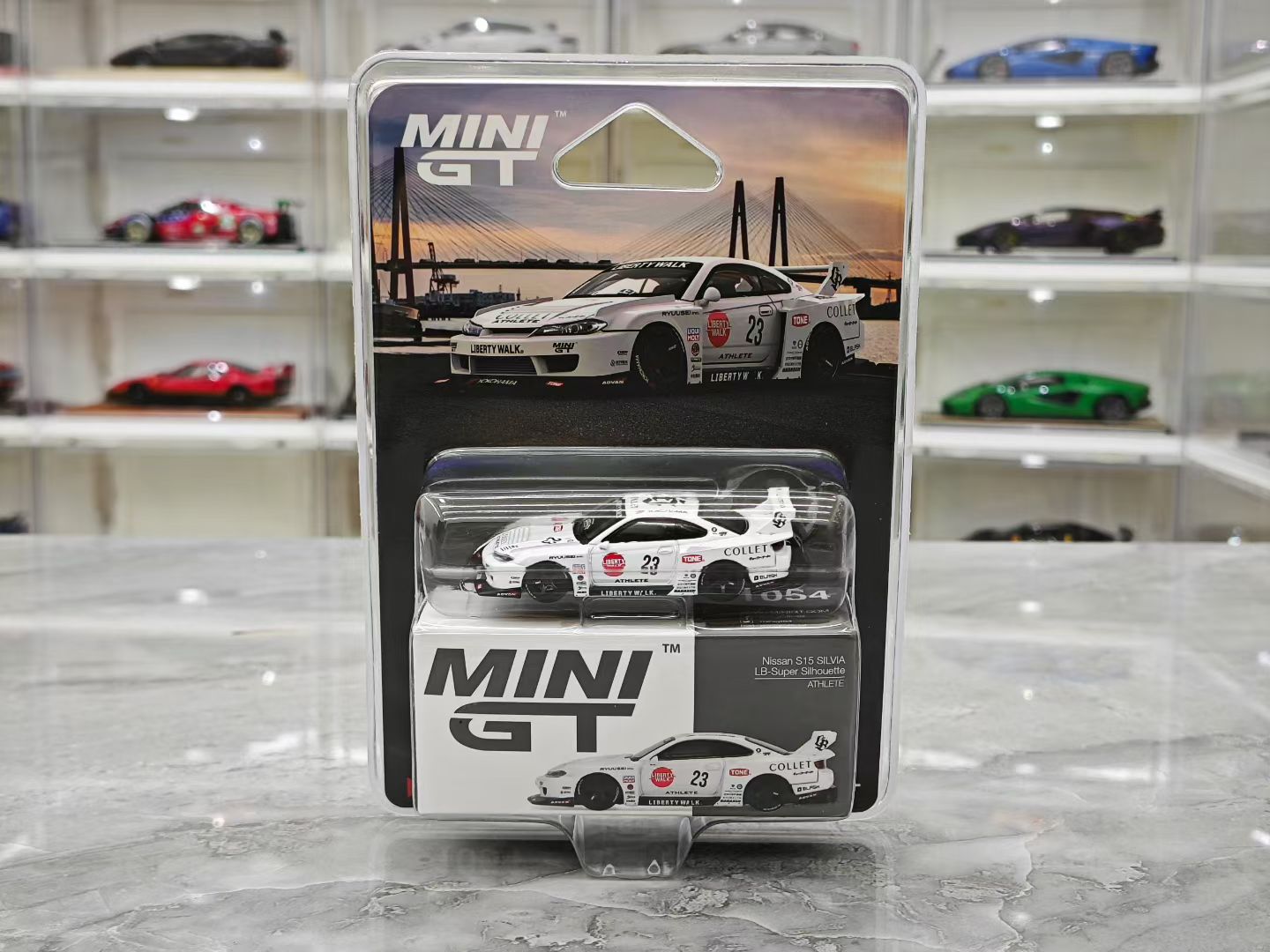 MINI GT 1/64 Nissan LB-Super S15