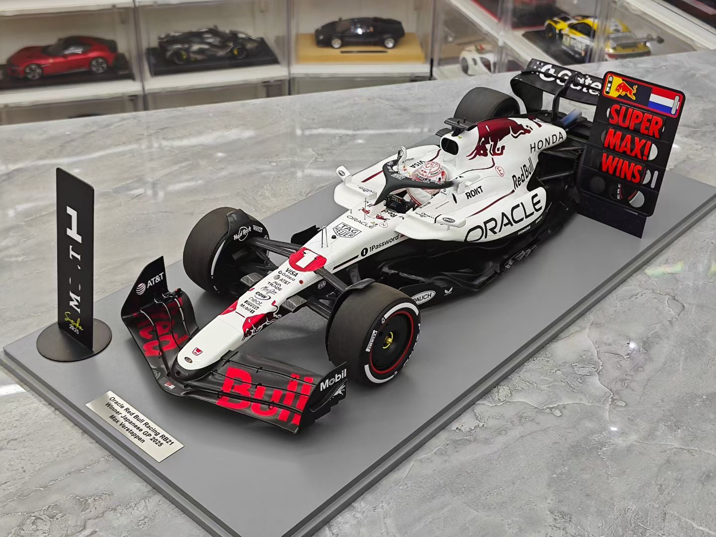 Spark 1/12 2025 Japanese Grand Prix GP Victory Verstappen F1