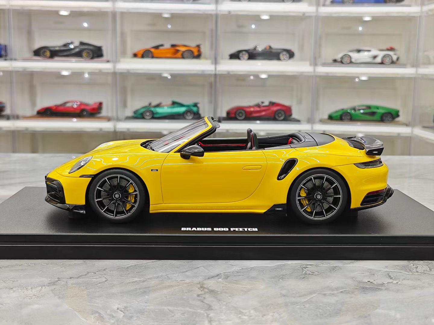 GT Spirit 1/18 Brabus 911 Turbo S Resin