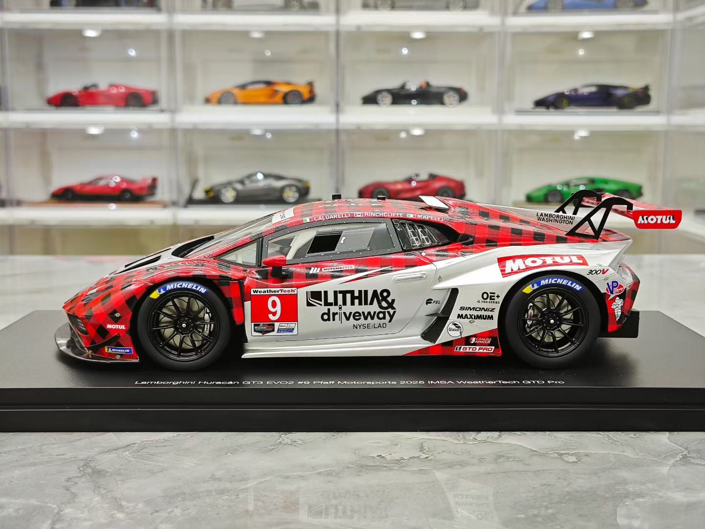 Topspeed 1/18 Lamborghini Huracan GT3 EVO2 #9