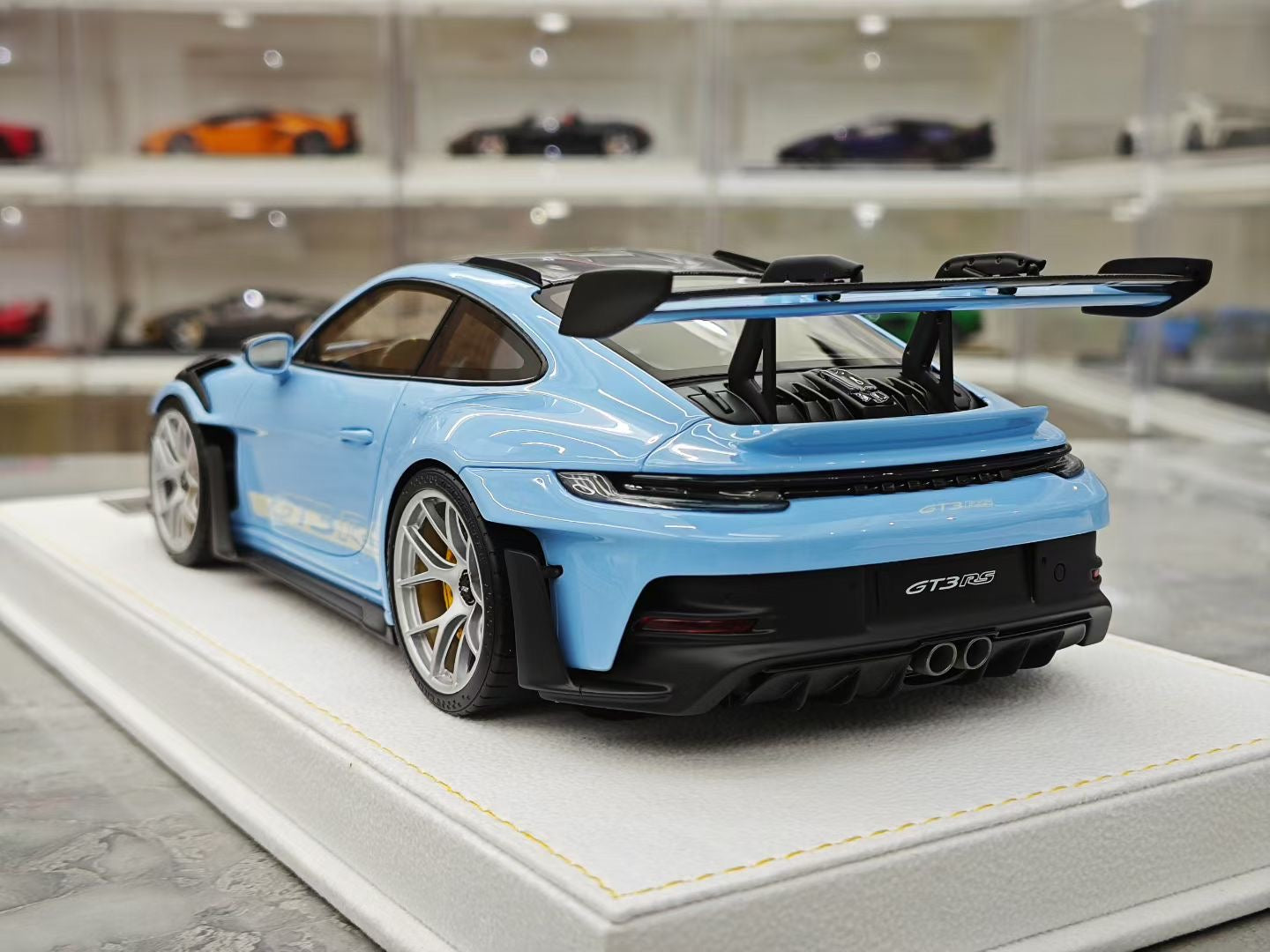 HH Model 1/18 Porsche 992.1 GT3 RS